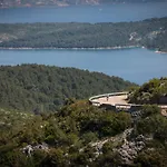 Adriatic Lifestyle * Стари Град