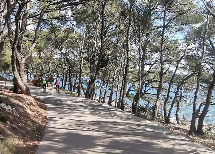 Adriatic Lifestyle * Stari Grad (Hvar)
